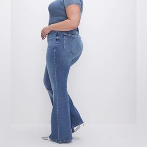 NWT Good American Good Legs flare jeans size 22